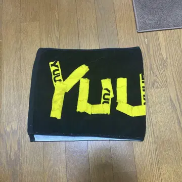 유리 홀 투어 로고 타월