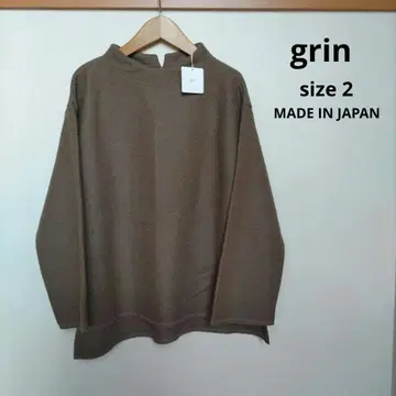 택 포함 새상품 grin 압축 부클 슬릿 풀오버