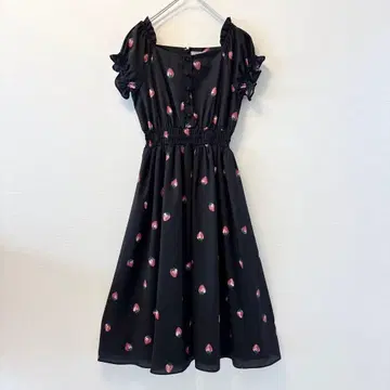 앙크루즈 Ank Rouge 원피스 딸기 무늬 블랙 M