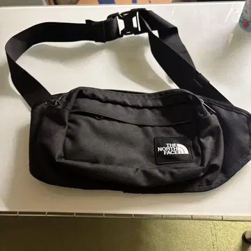 THE NORTH FACE 바디백 블랙