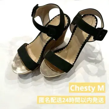 Chesty 샌들