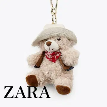 이번 시즌 ZARA 카우보이 베어 키링 곰 백참