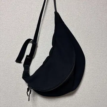 닐 메쉬 숄더백