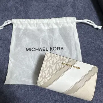 MICHAEL KORS (마이클코어스) 지갑 접이식