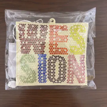 WESSION 페스티벌 굿즈 라메 쿠션 키링