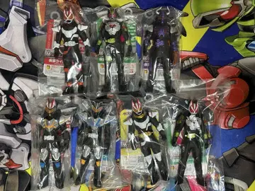 가면라이더 기츠 소프트 비닐 묶음 판매