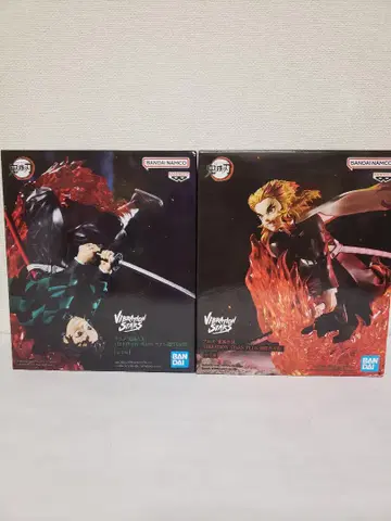 귀멸의 칼날 카마도 탄지로 렌고쿠 쿄쥬로 피규어 2개 세트