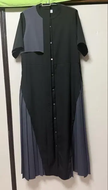 사이드 플리츠 원피스