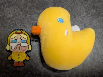 POPMART crybaby Crying Again 인형 배지