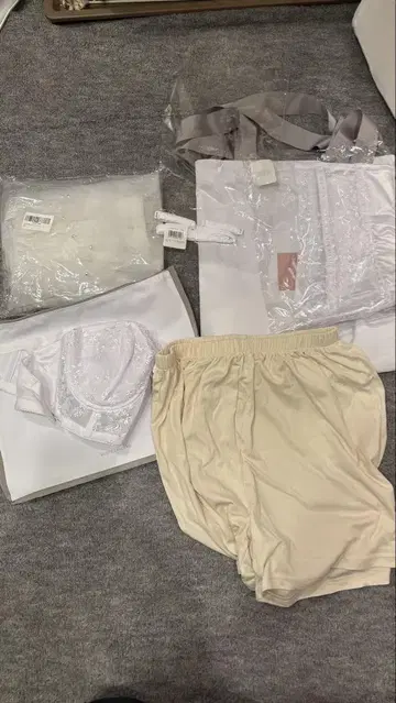 베이지 M 사이즈 브라이덜 이너