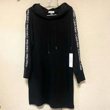 택 포함 새상품 Calvin Klein 후드 부착 원피스 블랙 M~L