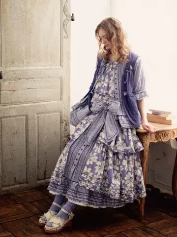 가격 인하 핑크하우스 2024 깅엄 체크 스커트 블랙 계열