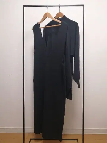 CLOCHE 니트 원피스