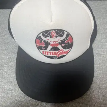 LITTLE Giant 로고 캡 화이트/블랙