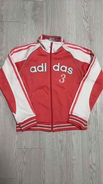 adidas 트랙 자켓 헤이세이 갸루 Y2K