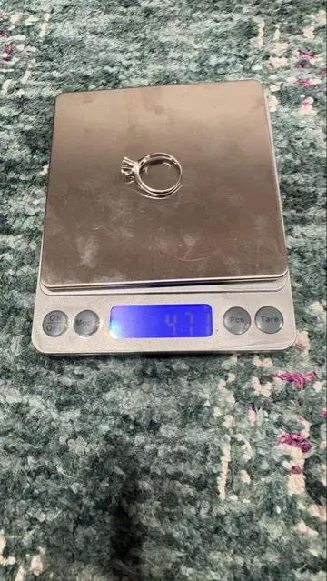 플라티나 반지 0.203ct. 4.71g