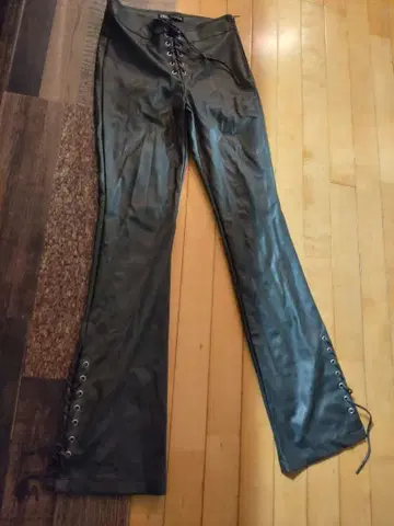 ZARA 자라 인조 가죽 부츠컷 레이스업 팬츠 인조 가죽 M~L