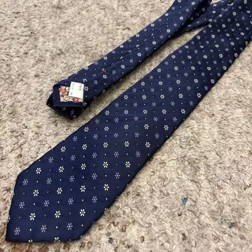 Paul Smith SILK100% 꽃 패턴 넥타이 네이비