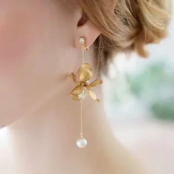 골드 플라워 귀찌 ANNAN WEDDING