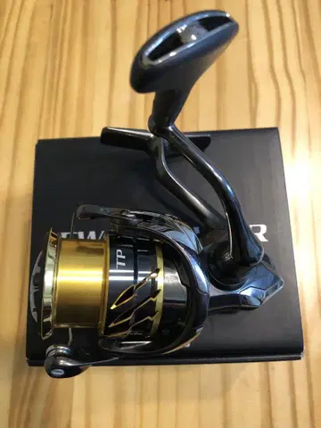 SHIMANO TWIN POWER C3000MHG