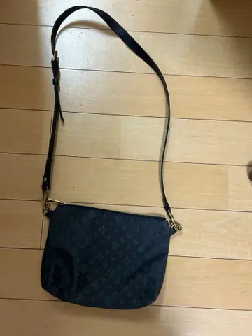 russet 네이비 숄더백