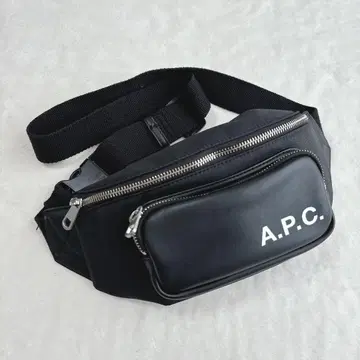 [ 새상품급 ] 아페쎄 A.P.C. Camden 숄더백 블랙