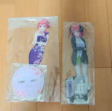 5등분의 신부 나카노 니노 아크릴 스탠드 L