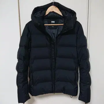 UNIQLO 심리스 다운 자켓