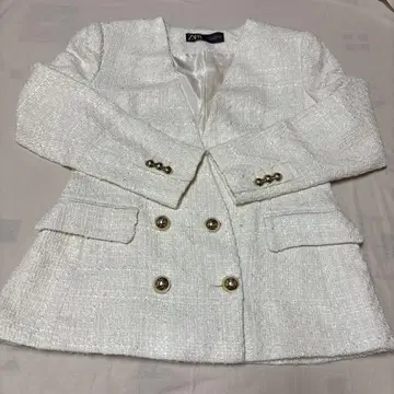 ZARA 화이트 트위드 노카라 자켓 L 사이즈