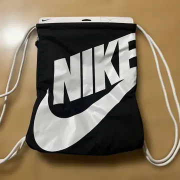 NIKE 냅색 블랙