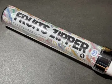FRUITS ZIPPER 2023 응원봉