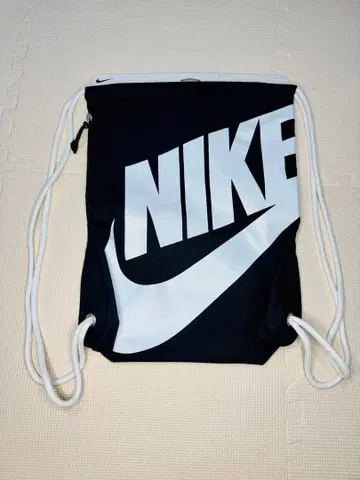 Nike 냅색 블랙/화이트 [ 미사용 새상품 ]