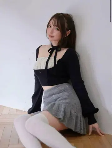 Andmary Mew frill tops