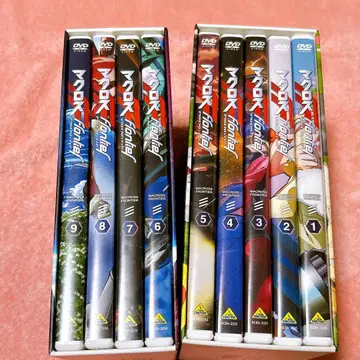 마크로스 F DVD 1-9권 혜택 모두 있음