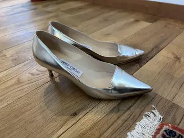 JIMMY CHOO 35 실버 펌프스