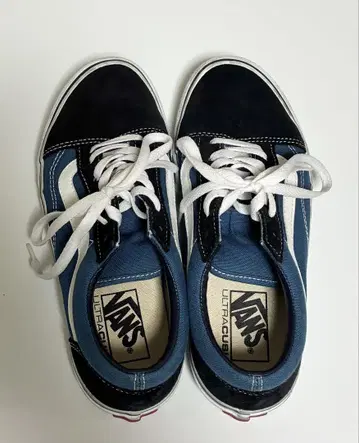 Vans ULTRARANGE 네이비/블랙 스니커즈