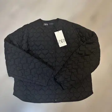 미사용 새상품 택 포함 ZARA 자라 하트 퀼팅 자켓 XS 사이즈