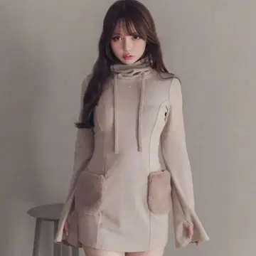 안도마리 Fur pocket mini dress