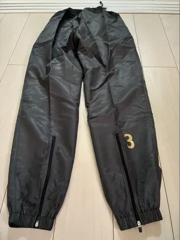 Umbro 블랙 트레이닝 팬츠