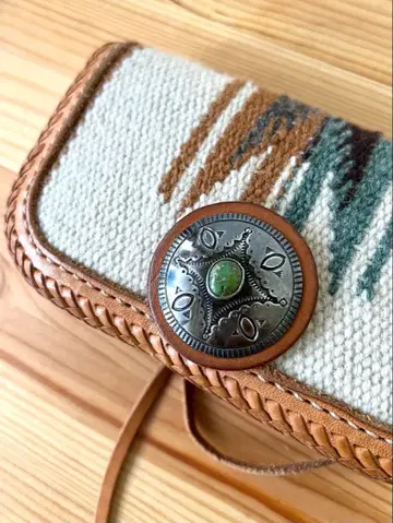 LUCKYJOHN 라키존 치마요 러그 지갑