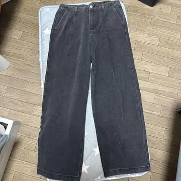 다크 그레이 와이드 레그 팬츠