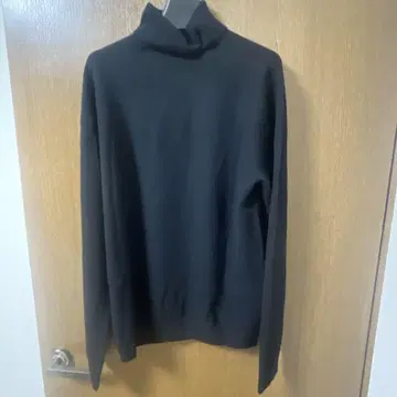 새상품급 UNIQLO 3D 캐시미어 터틀넥 스웨터