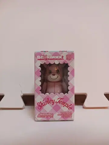 베어브릭 Shirley Temple