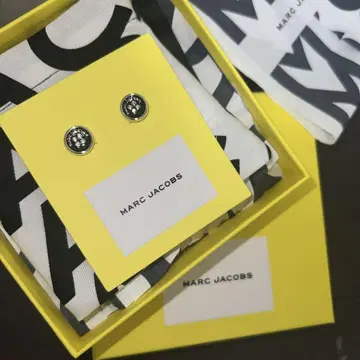 미사용품 MARC JACOBS 귀걸이