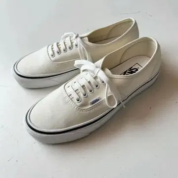 Vans 오센틱 44DX 아나하임
