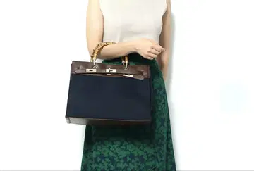 LE VERNIS 베르니 어반 백 대나무 핸들 네이비