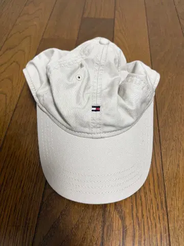 [ Tommy Hilfiger ] 베이지 로고 캡