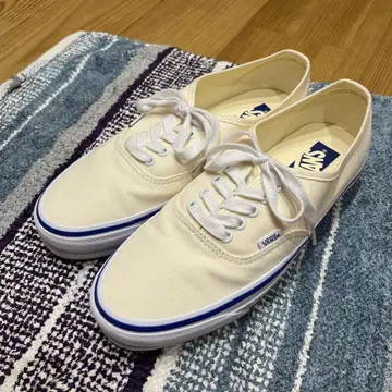 Vans 로우컷 스니커즈 크림 화이트 오센틱