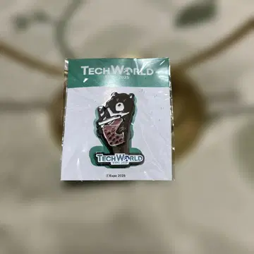 오사카 간사이 만박 TECH WORLD 핀 배지