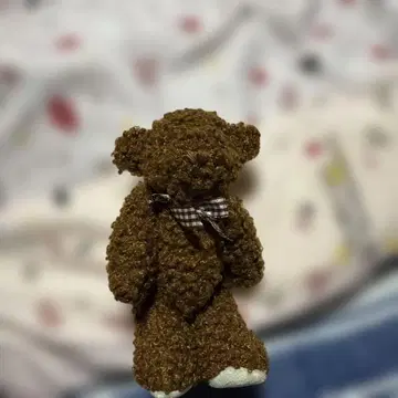 브라운색 곰 모양 봉제 인형